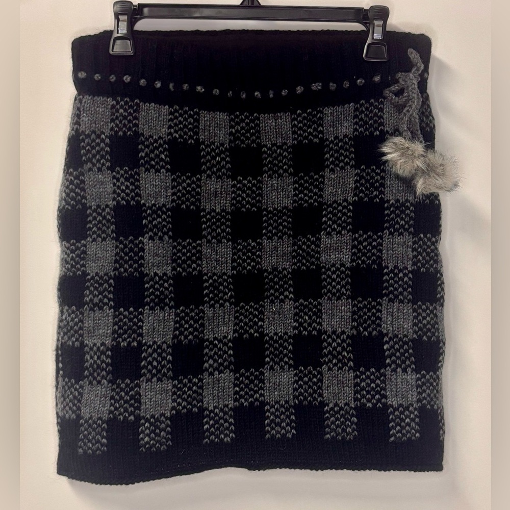 Laundromat Fair Trade Handmade in Nepal Black & Gray Checkered Wool Skirt- NWT